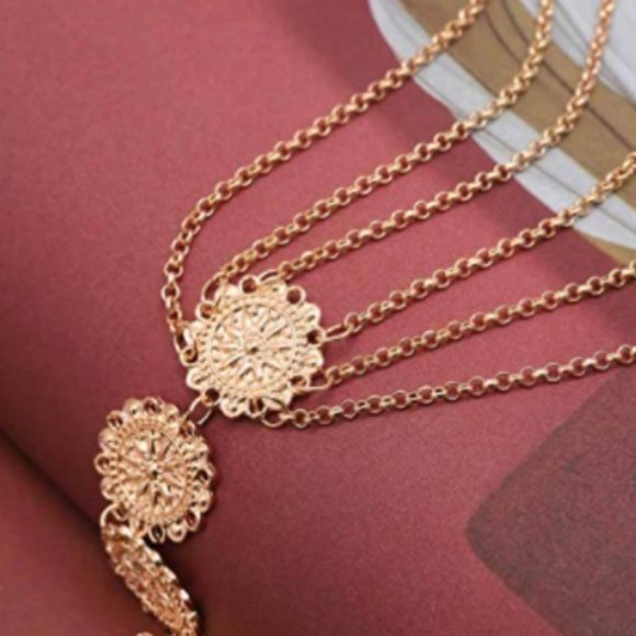 UO Vintage Layer Gold Coins Beach Anklet Chain - Picture 5 of 8